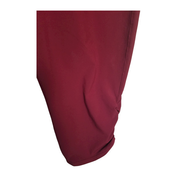 Eddie Bauer Women's Burgandy Capri Pants Size 6 (30), Inseam 21 in, Length 30 in - Picture 8 of 10